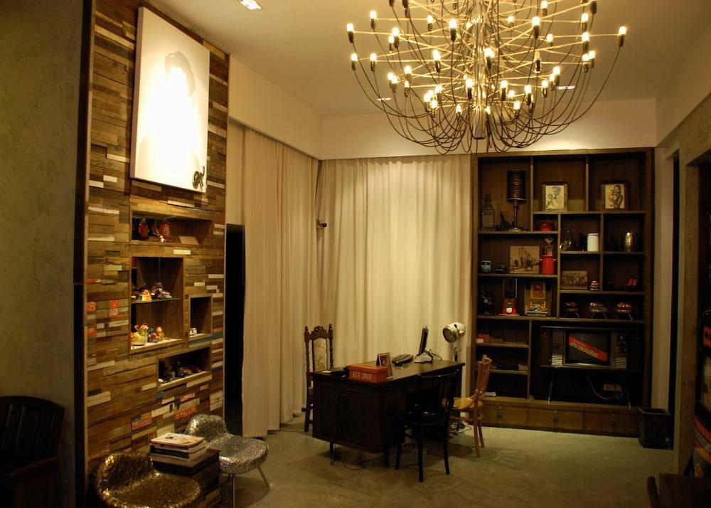 The Album Hotel Patong Ngoại thất bức ảnh